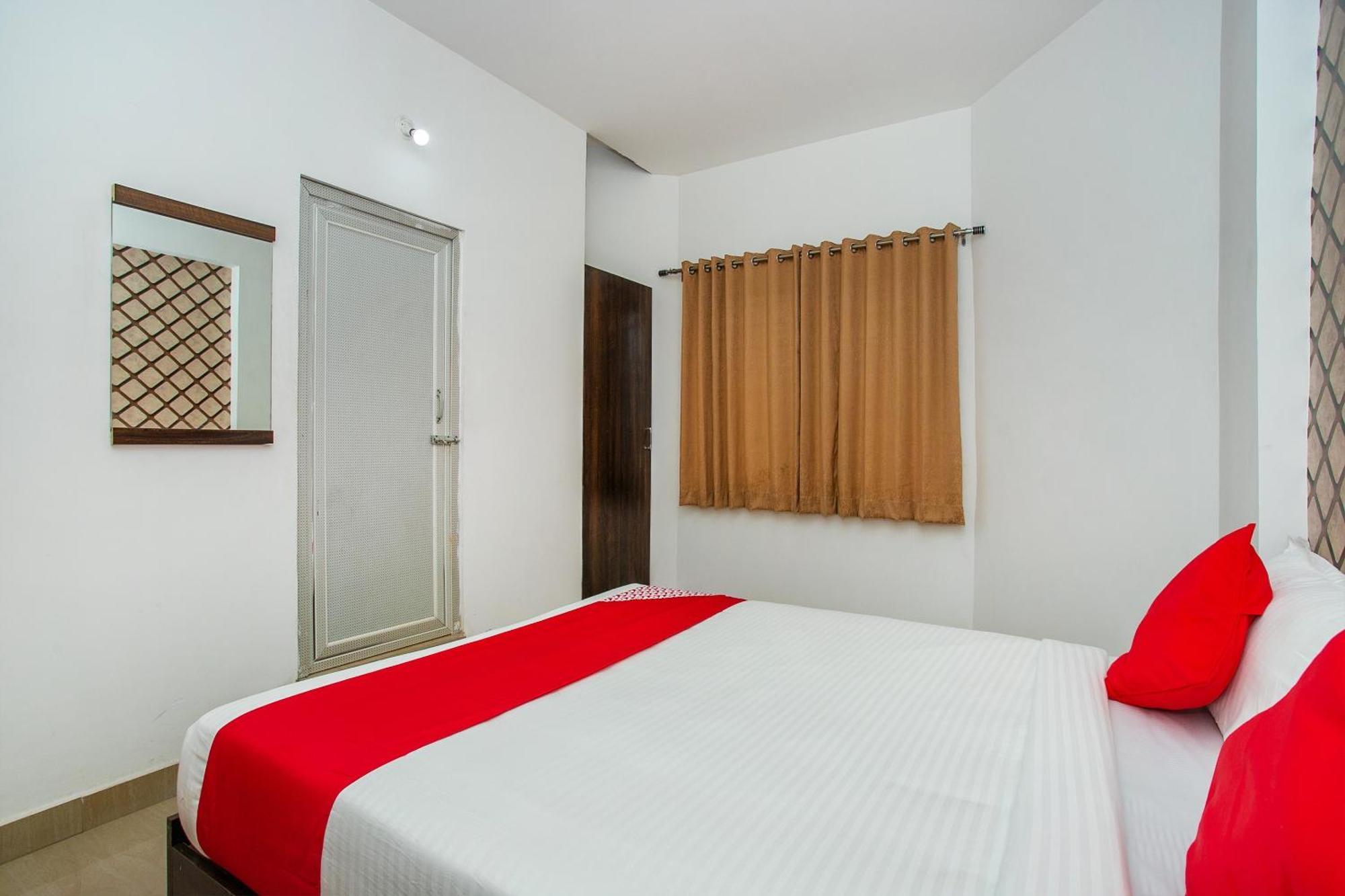 Oyo Splenor Inn Kammasandra Exterior photo