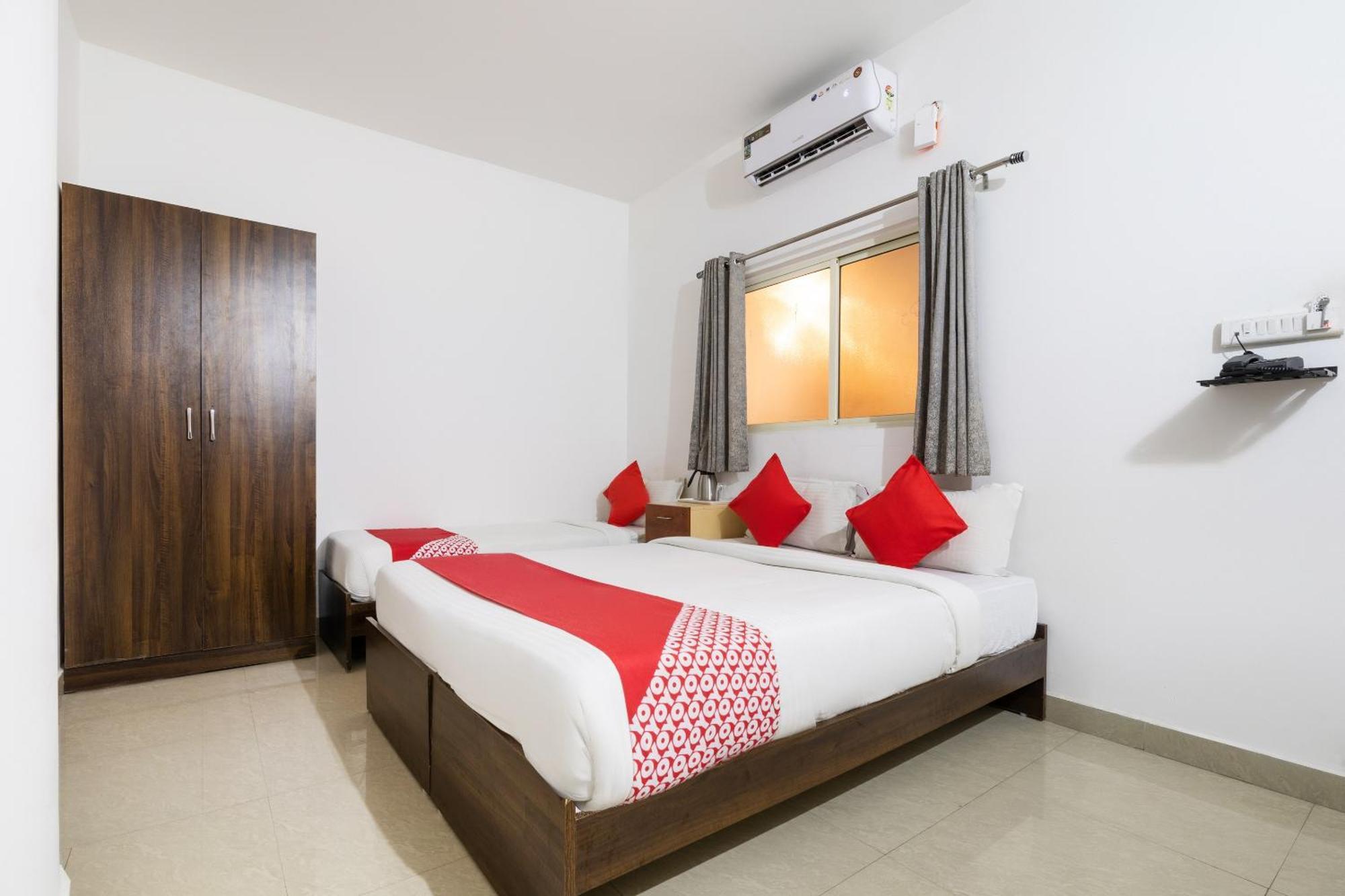 Oyo Splenor Inn Kammasandra Exterior photo
